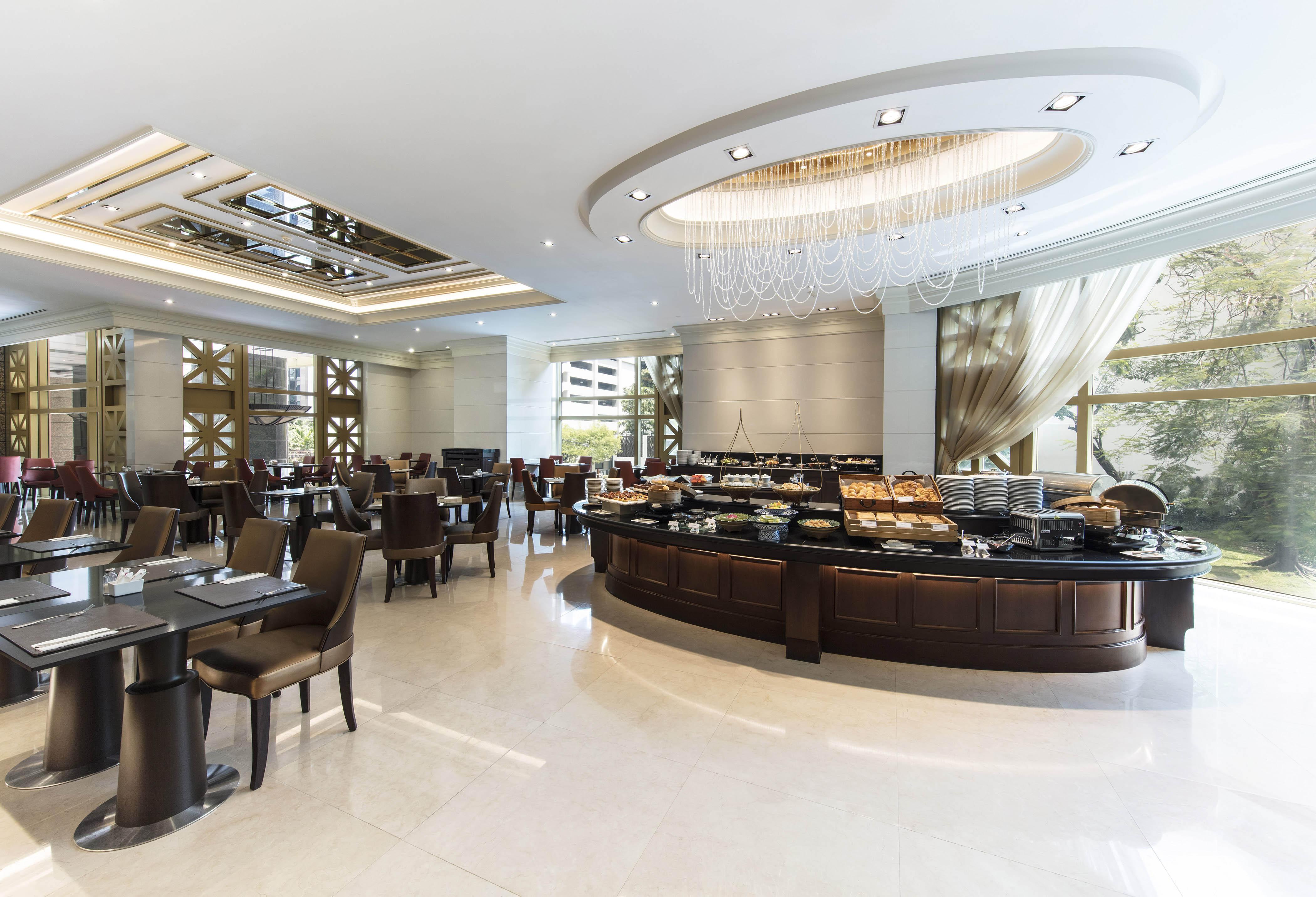 Grande Centre Point Hotel Ratchadamri Bangkok Dış mekan fotoğraf The restaurant