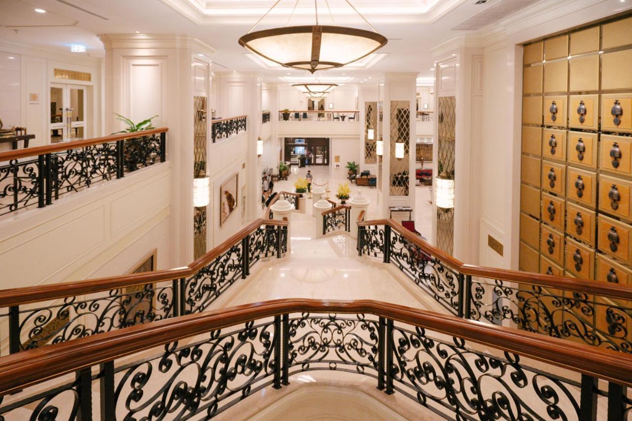 Grande Centre Point Hotel Ratchadamri Bangkok Dış mekan fotoğraf The lobby of the hotel
